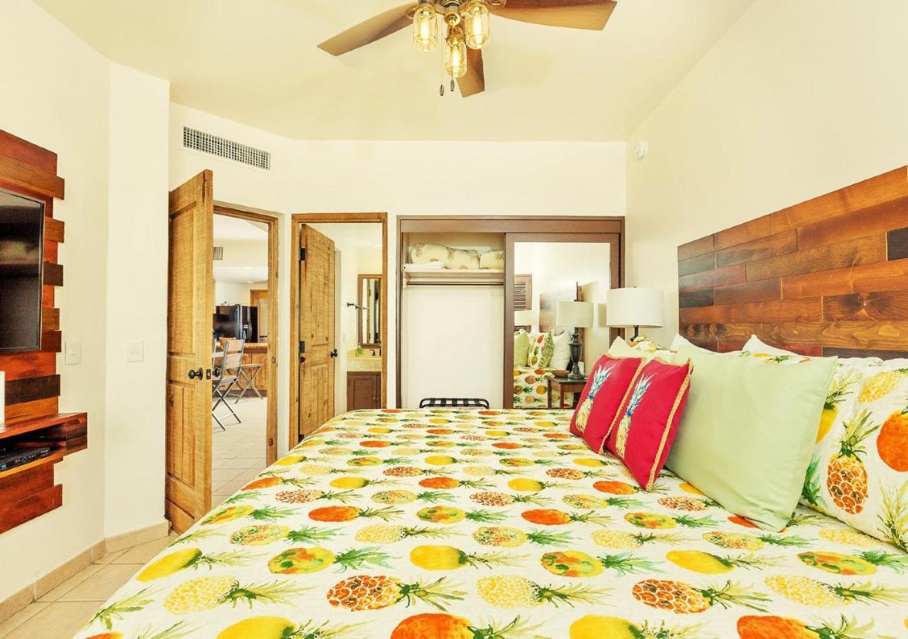 Right On The Beach! Rocky Point Condo Rental - 2 Bedroom Penthouse Beachfront מראה חיצוני תמונה